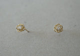 10K solid Gold Tiny Flower Line Stud Earrings Cubic Zircornia Real Gold - TGE064