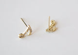 10K Solid Gold CZ Note Stud Earrings - TGE132