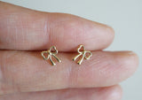 10K Solid Gold Ribbon Stud Earrings - TGE119