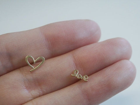 10K Solid Gold Stud Earrings Line Hollow Heart Love Small Letter Real Gold - TGE037