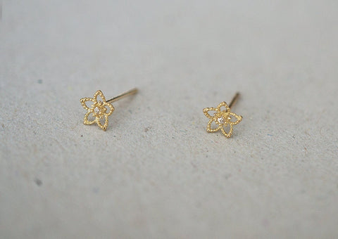 10K Solid Gold Tiny Flower Line Stud Earrings Cubic Zircornia Real Gold - TGE063