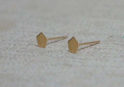 10K Solid Gold Tiny Pentagon Stud Earrings Real Gold, Geometric - TGE103