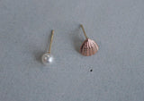 14K Solid Gold Stud Earrings, White 4mm Pearl, ROSE Gold Shell - TG41001