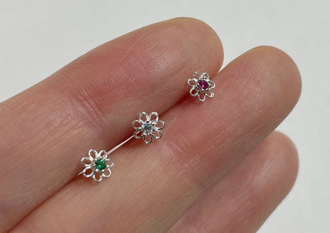 925 Sterling Silver Tiny Daisy Stud Earrings