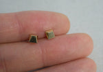 14K Solid Gold Geometric Trapezoid Pyramid Stud Earrings - TGE40013