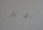 925 Sterling Silver V Earrings, Geometric, Mountain Top stud - TSE017